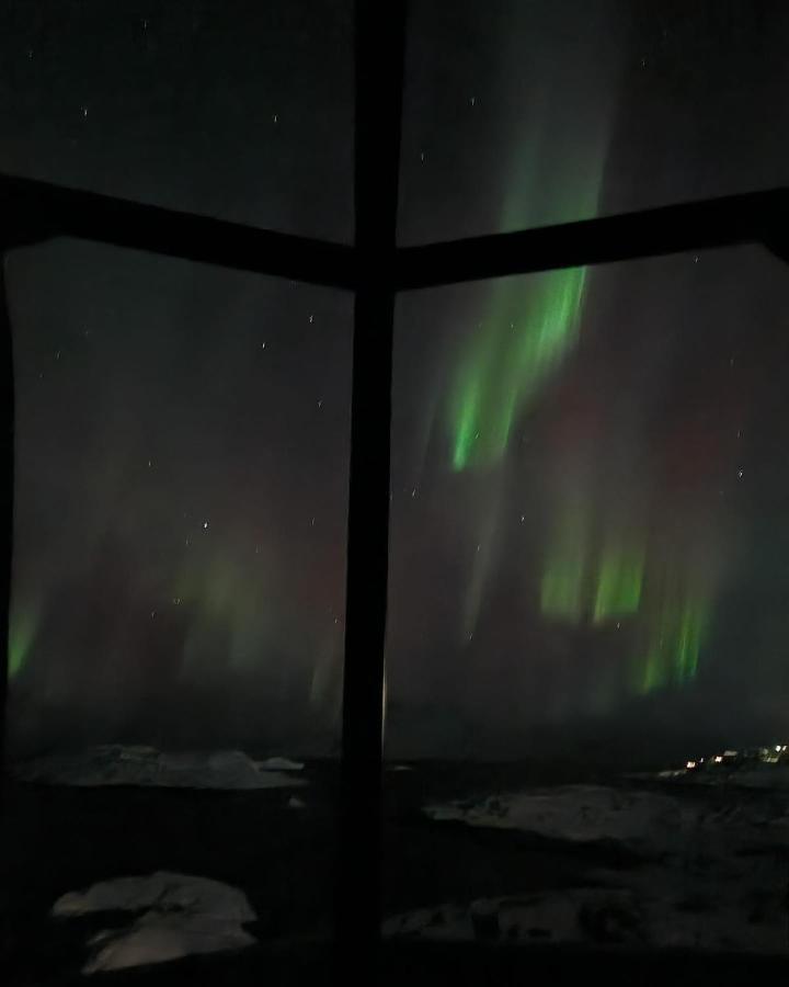 فندق Aurora Hut By Inuktravel نوك المظهر الخارجي الصورة